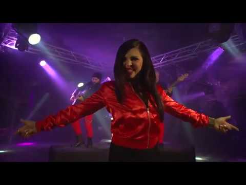 Elida Reyna Y Avante – Nunca Pasa Nada (Video Oficial)