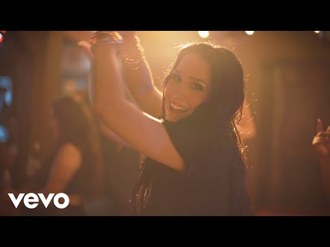 Jennifer Peña – Wakala (Video Oficial)